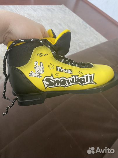 Лыжные ботинки 32р