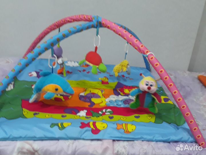 Развивающий коврик