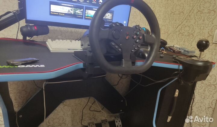 Компьютерный стол vmmgame One+коврик к нему