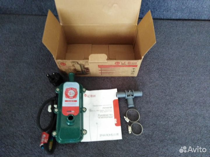 Предпусковой подогреватель двигателя 1.8кВт/220