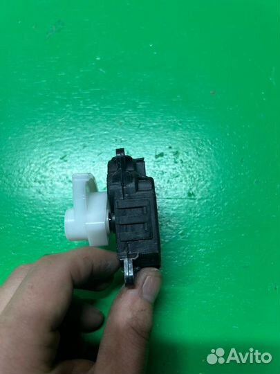 Сервопривод заслонок печки Nissan Note HE12 HR12DE