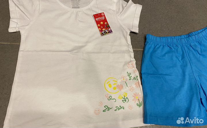 Комплект на девочку 110/116 новый