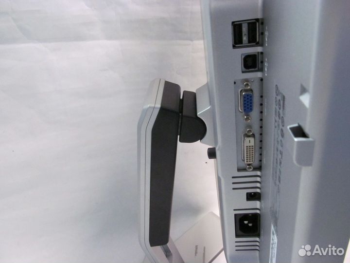 Мониторы ЖК 17