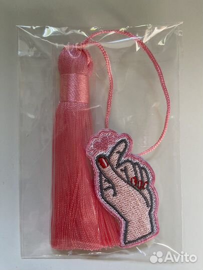 Значок (брелок) 82box