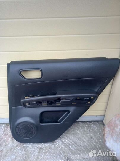 Nissan x trail т31- дверные карты