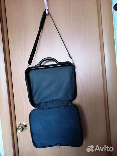 Портфель/ сумка/ кейс для ноутбука