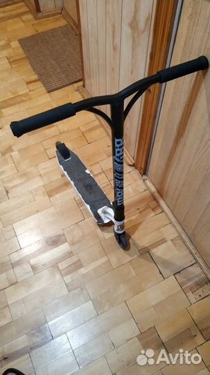 Трюковой самокат MGP VX5 Team Edition White