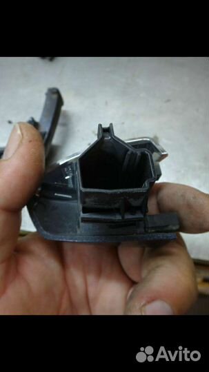 Мерседес ручка двери Левая Mercedes-Benz 2015