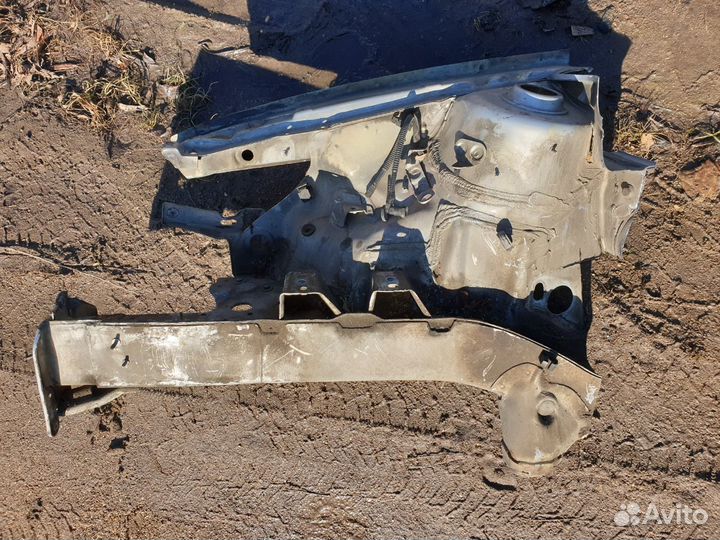 Лонжерон передний правый vw golf 4 bora jetta IV