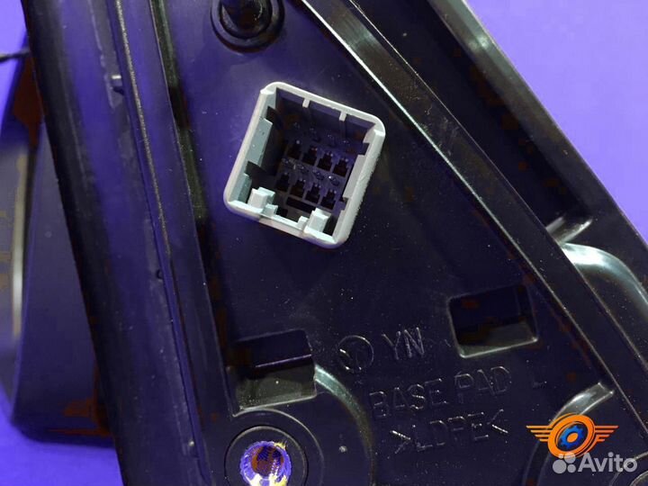 Зеркало заднего вида левое Kia Venga хетчбэк G4FC