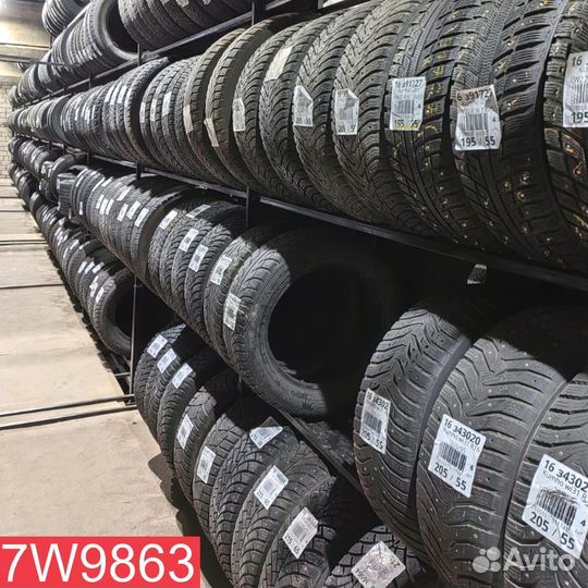 Nokian Tyres Hakkapeliitta 4 215/55 R17 94M