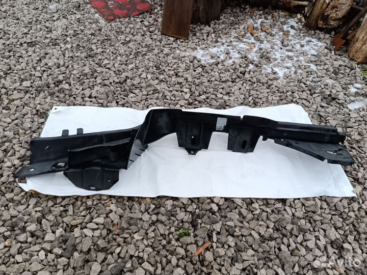 Лонжерон задний левый