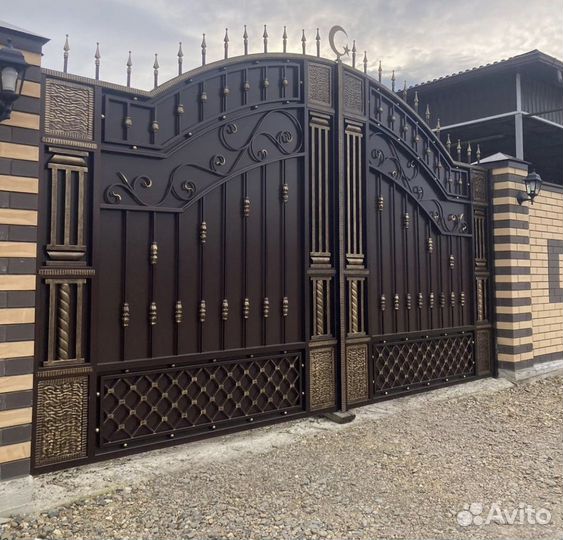 Кованые ворота
