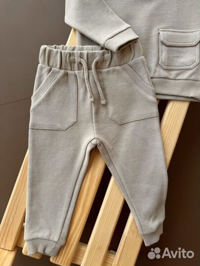 Новый комплект 80 C&A