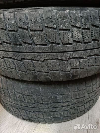 Goodyear ice navi neo 215/60/r16