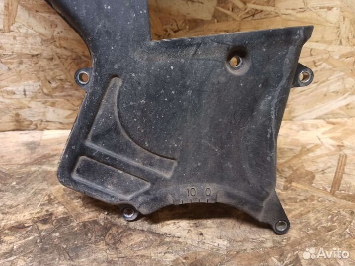 Крышка ремня грм Ford Fusion