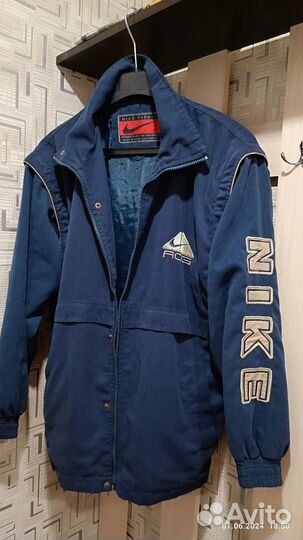 Ветровка спортивная Nike