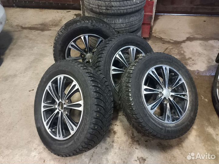 Диски литые Tech Line 526 5.5x15/4x114.3