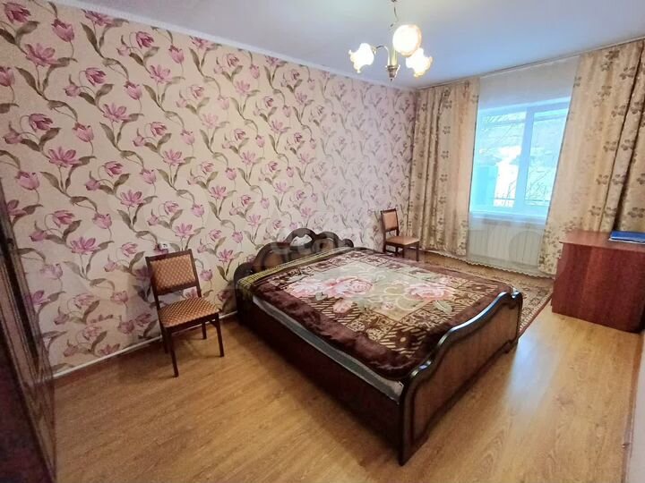 Дом 164,8 м² на участке 12,8 сот.