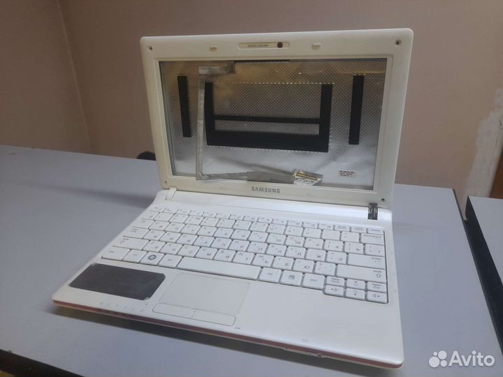 Samsung n150 plus (разбор)