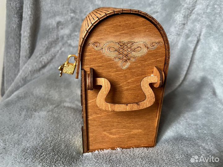 Копилка для денег с замком новая