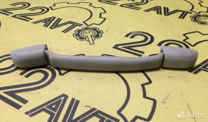 Ручка потолка передняя левая Suzuki Escudo TD94W