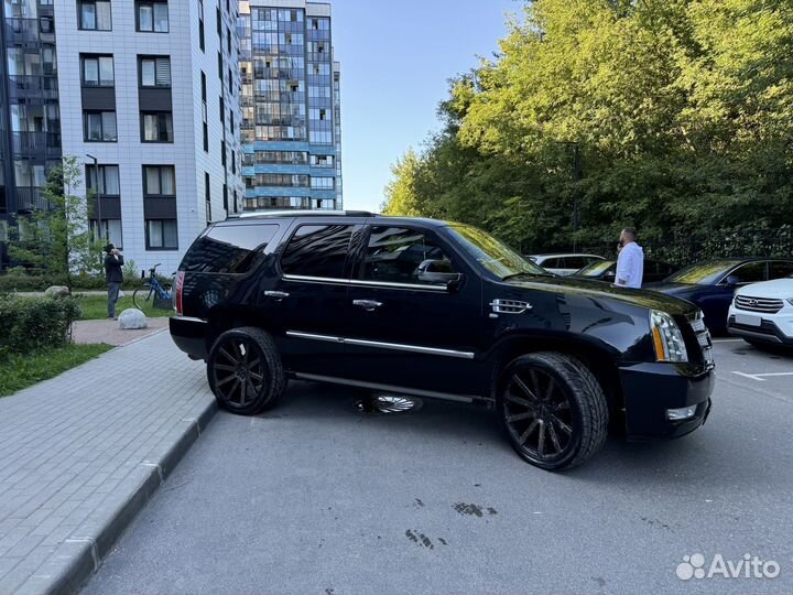 Cadillac Escalade 6.2 AT, 2010, 130 000 км