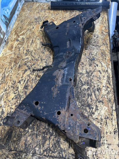 Подрамник Мицубиси Аутлендер CU 1