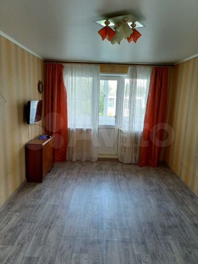 1-к. квартира, 32 м², 3/5 эт.