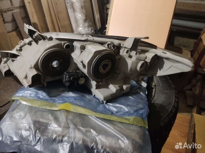 Фара правая toyota camry