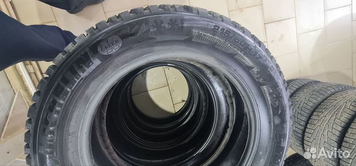 Michelin MXK Green 215/60 R17