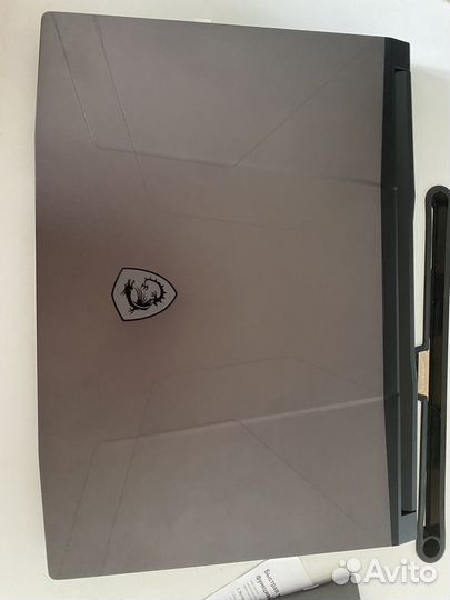 Игровой ноутбук MSI GL66 11UEK-207XRU