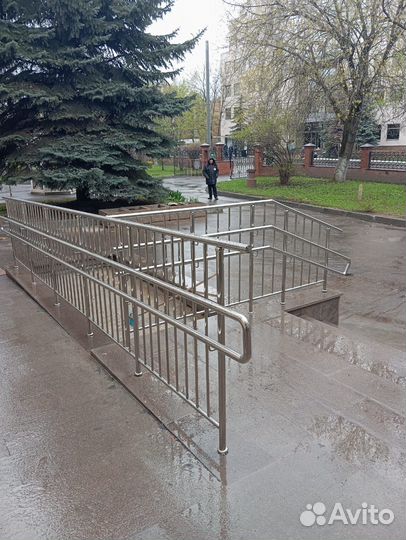 Перила, поручни, ограждения из нержавеющей стали