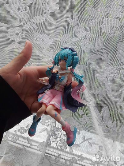 Аниме фигурка