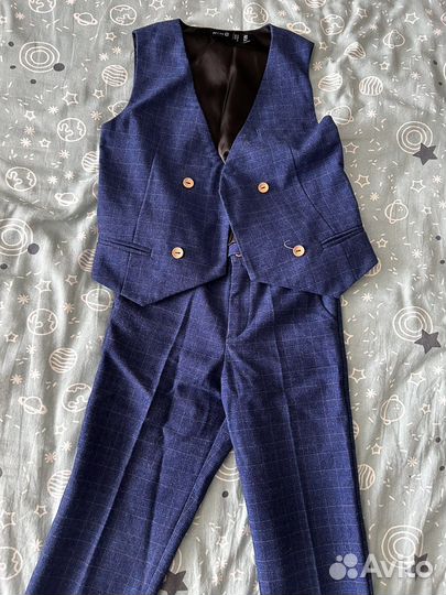 Школьный костюм для мальчика 128