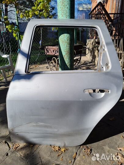 Дверь задняя левая Renault Duster 2018г