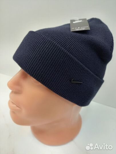 Мужская шапка