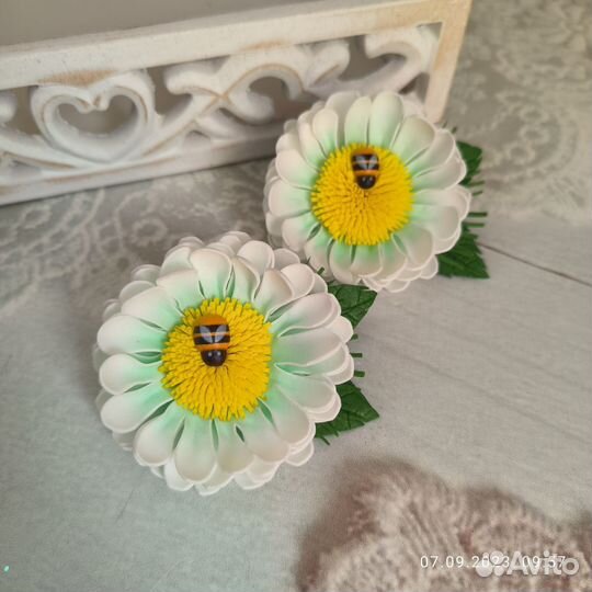 Резинки с ромашками