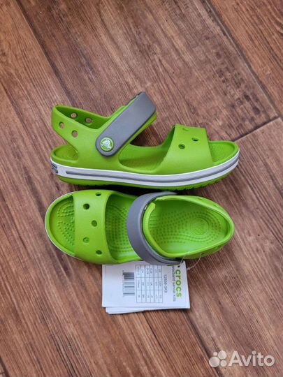 Новые оригинальные сандалии crocs с 23 по 27