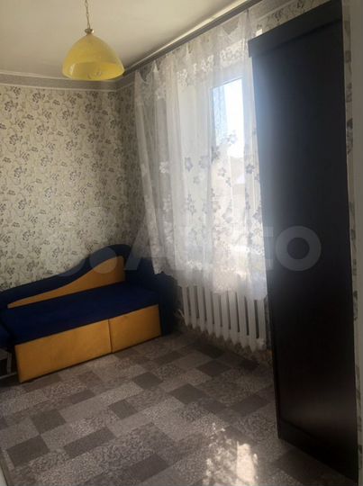 Комната 15 м² в 5-к., 2/2 эт.