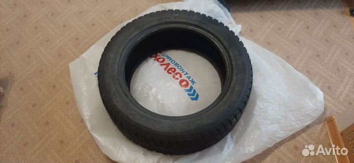 Kumho I'Zen KW22 215/55 R17 98