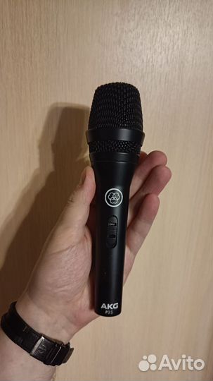 Микрофон AKG P3S с небольшим комплектом)