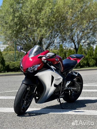 Honda CBR 1000RR fireblade