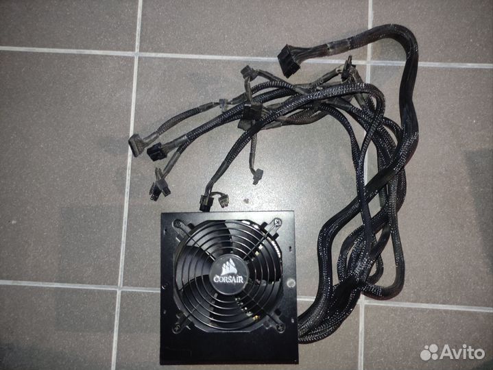 Блок питания corsair CX650