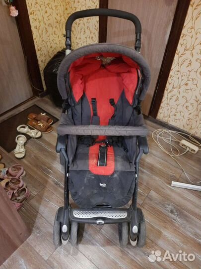 Прогулочная коляска