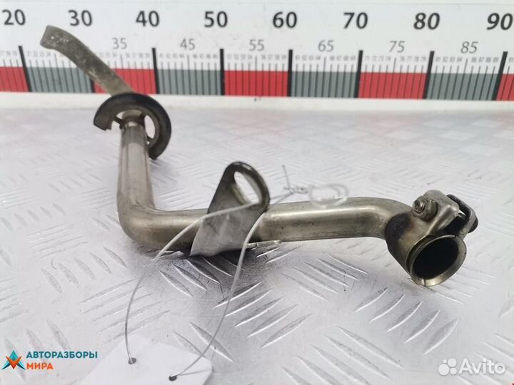 Патрубок отопителя (печки) Volkswagen Touran