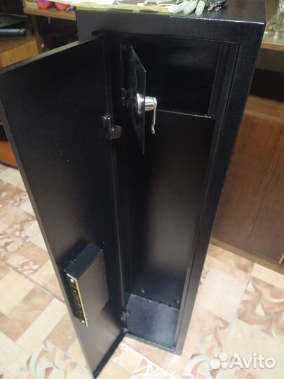 Оружейный сейф бу