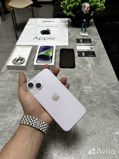 iPhone 14, 256 ГБ