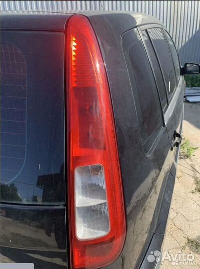 Фонарь наружный задний Ford Fusion