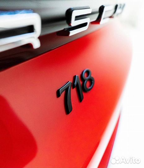 Оклейка автомобили пленкой